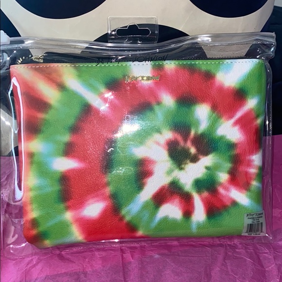 Betsey Johnson Spiral Tie-Dye Clutch - Picture 2 of 6